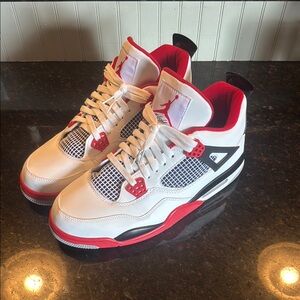 Jordan 4 fire red size 13